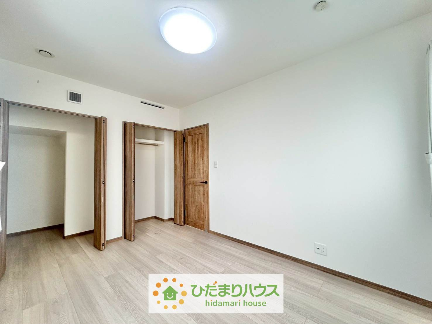 久喜市上内　中古一戸建ての収納