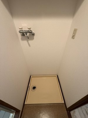 【設備】 | 宮崎台ローズプラザ | 洗濯機置き場