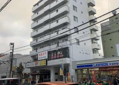 【現況写真】 | スタープラザ相武台駅前 | 眺望の良さを楽しめるダイニングキッチンで家族団らんの時間を過ごしてはいかがでしょうか。バルコニーから見える景色を家族で眺める時間は、時間が経つのを忘れてしまいそうですね。是非、現地を見に行きましょう！