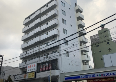 【外観】 | スタープラザ相武台駅前 | 景色重視でお家選ぶをするとスーパーが遠い！学校が遠い！など生活をするうえで利便性で困ることもあります。まず一度現地を見学する際に、周辺の施設などがあるかを確認し、暮らし始めた後のことを想像しましょう。