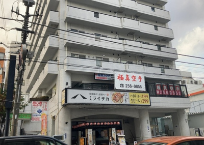 【構造・工法・仕様】 | スタープラザ相武台駅前 | ＳＲＣ造は強度や耐震性の面でもRC造と比べて優れています。そのため、10階建以上の高層または超高層マンションなどの建築にも多く採用されています。柱や梁などのサイズが小さくても高い耐震性を確保できます。