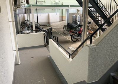 【駐輪場】 | スタープラザ相武台駅前 | マンションの駐輪場は、事前に空きがあるか確認を取ると安心です。せっかく入居したのに駐輪スペースがない！なんてことになったら大変ですよね。そこで、内見時や購入前にはまず事前に確認しておくと良いでしょう。