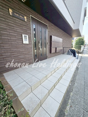 【エントランス】 | ステラ キミ | 綺麗に管理されたエントランス