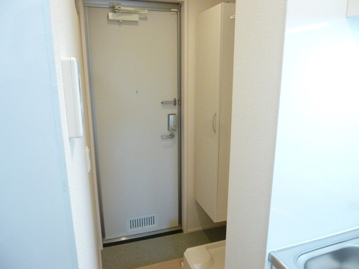 VILLETTA TOKYO BAYの玄関