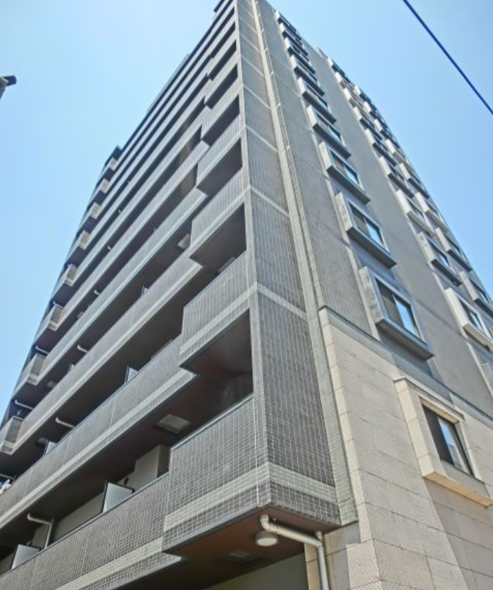 ザ・グランフォーリア西日暮里赤