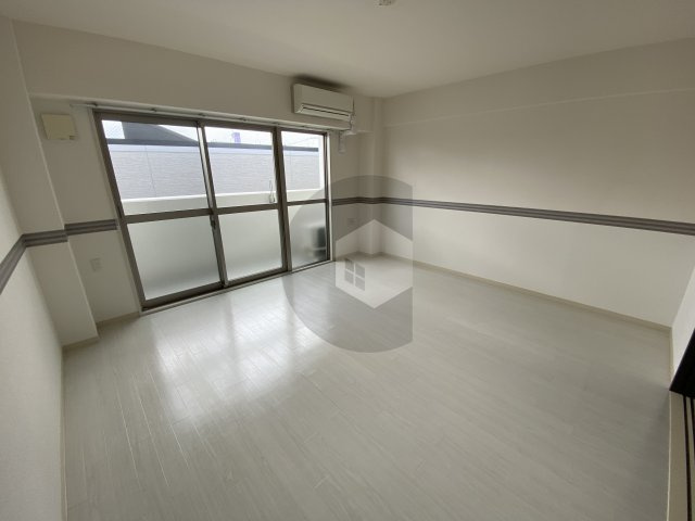 グランコートヒグチの居間・リビング