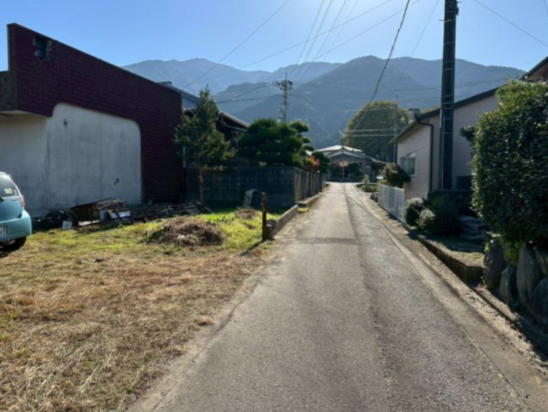 土居町中村　売土地の外観