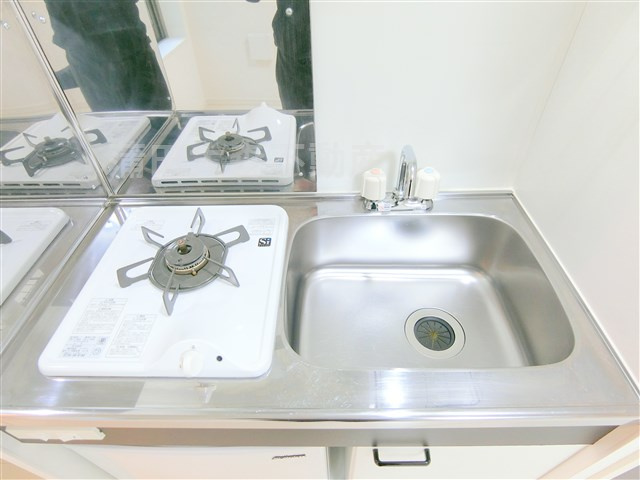 シャンテ西六郷のキッチン