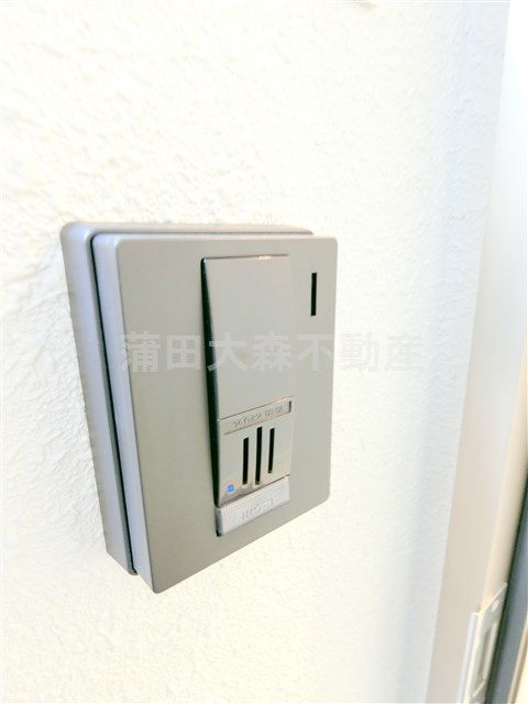 シャンテ西六郷の玄関