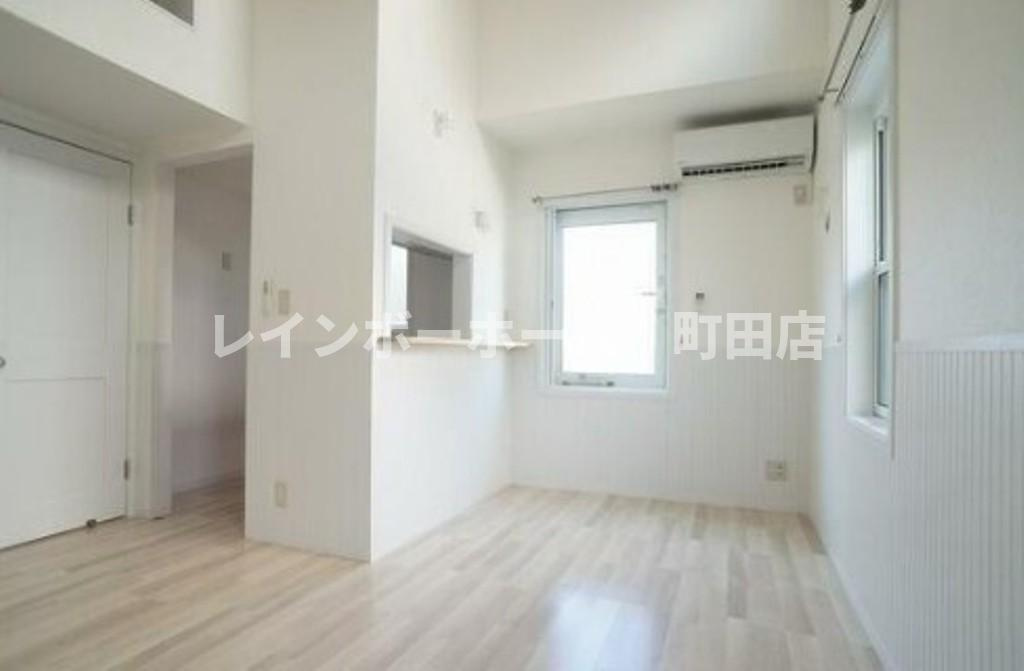 プリマ町田金森壱番館※初期費用分割あと払いサービス利用可能物件の居間・リビング