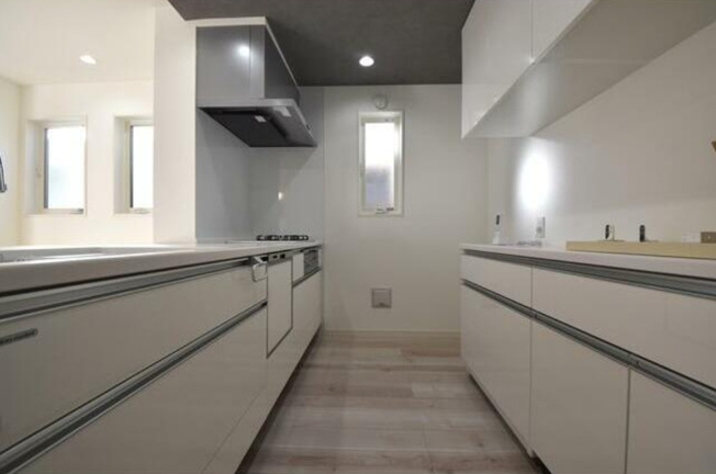 【キッチン】 | 沼袋１丁目～「沼袋」駅７分・太陽光発電パネル設置～