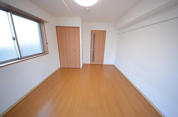 【洋室】 | エスペルーモ本所吾妻橋 | 同建物別部屋参考写真