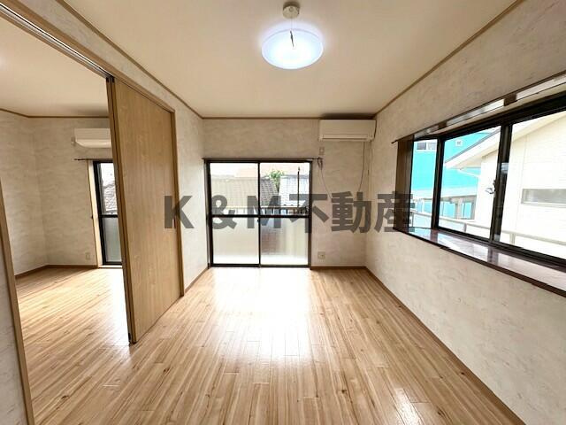 第５コーポ米倉の居間・リビング|ゆったりとした居間です