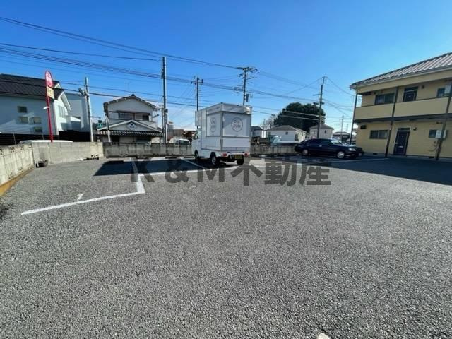 第５コーポ米倉の駐車場|カースペースがあります