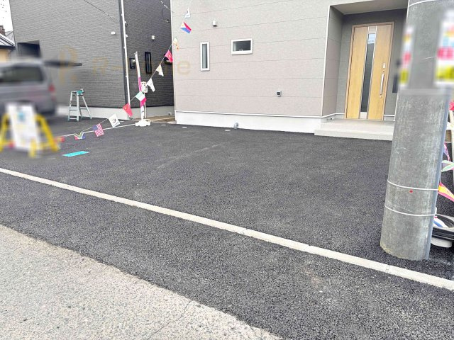 水戸市千波町第16　新築戸建て　1号棟の駐車場|カースペースは2台お停めいただけます♪