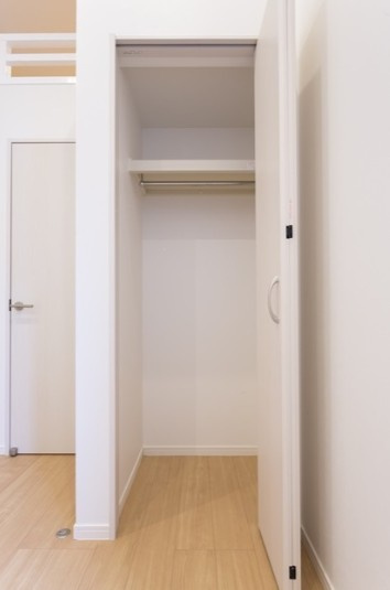 プロストル　ミラの収納