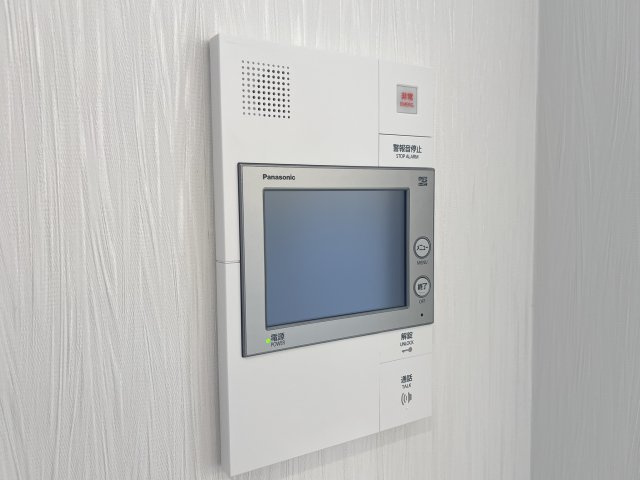 【セキュリティ】 | プレジオ西宮北口 | モニター付きインターホンです