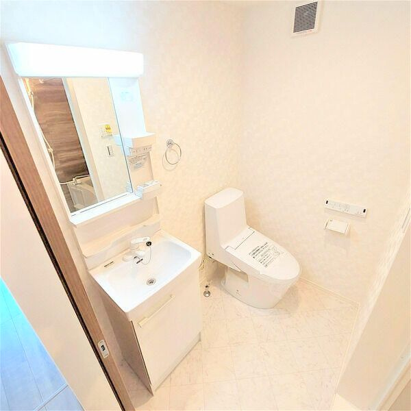 ケイ・アパルトメント山王の洗面所|独立洗面台