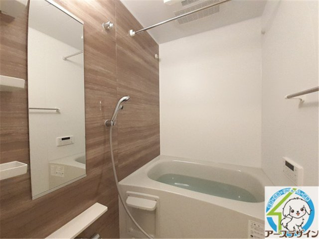 コンフォール　ライフの浴室|パース写真