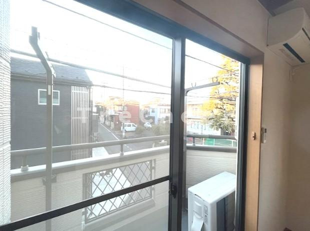 メゾンドシノダのバルコニー