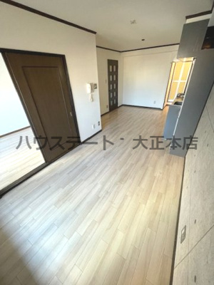 【居間・リビング】 | イルソーレ九条 仲介手数料無料