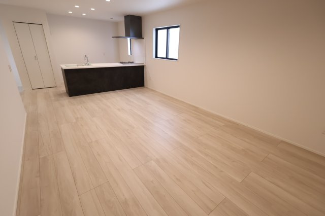 《仲介手数料無料》浦和区元町１丁目2-3新築一戸建てKEIAI GRACE