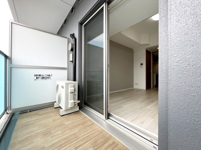 メイクス熱田神宮のバルコニー