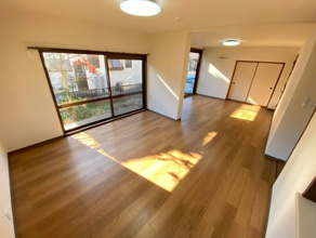 【居間・リビング】