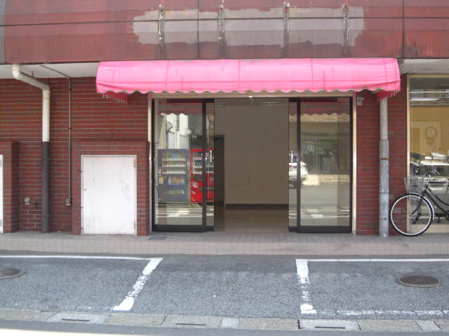 セントラルハイツのエントランス