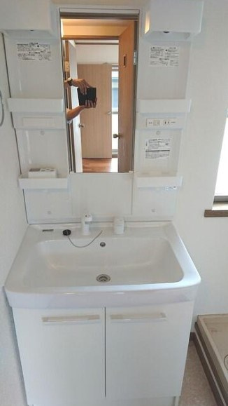 ベルメゾンの独立洗面台