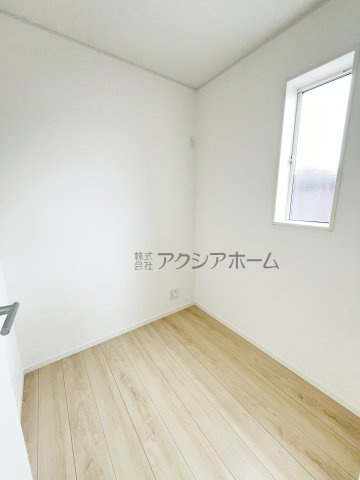 飯能市双柳・全1棟　新築一戸建　～テレワークルームあり～の収納|2階　テレワークルーム（納戸）2.0帖