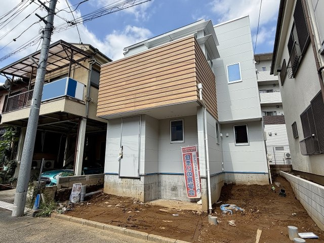 板橋区赤塚6丁目　南道路×整形地　新築戸建限定1棟