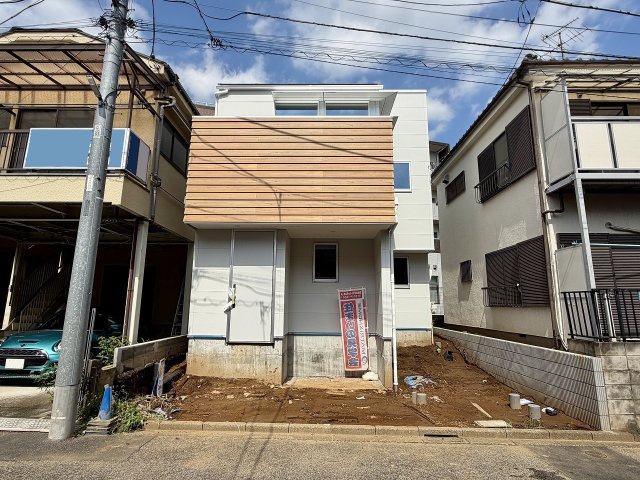 板橋区赤塚6丁目　南道路×整形地　新築戸建限定1棟の外観