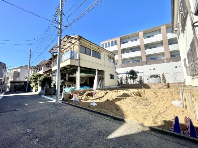 板橋区赤塚6丁目　南道路×整形地　建築条件付き　限定1区画の外観