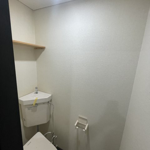 バルビゾンのトイレ
