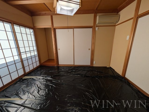 平川本町貸家の和室