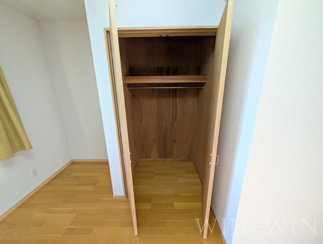 平川本町貸家の収納