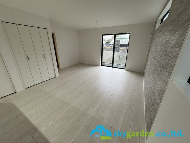 藤沢市亀井野12期　新築戸建　全3棟1号棟の居間・リビング