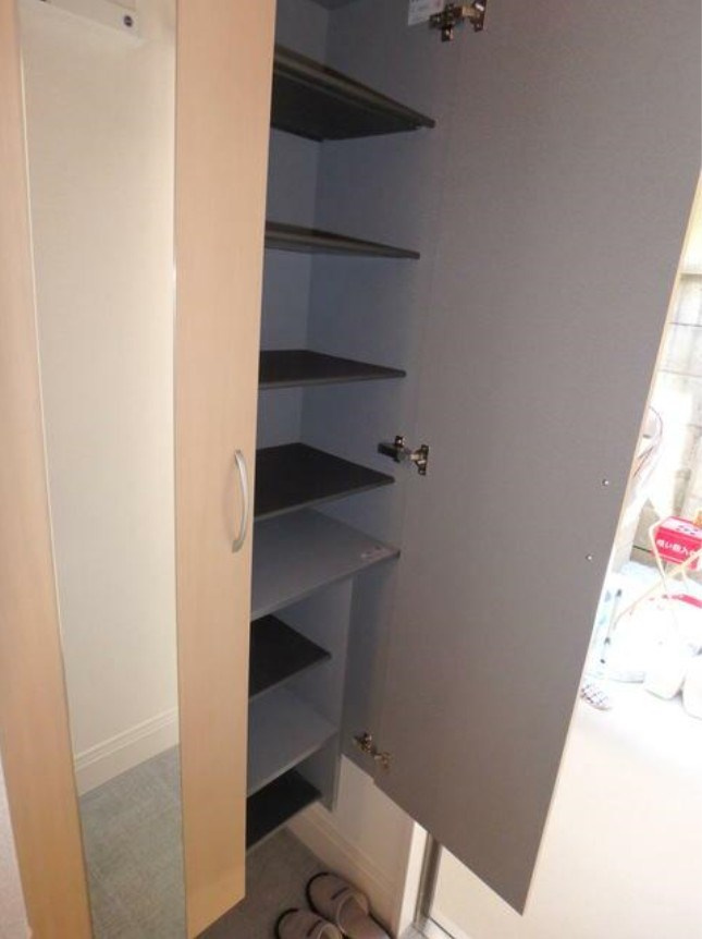 リバーシティ阿佐ヶ谷の玄関