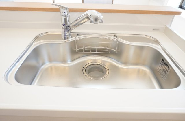 草加市中根3丁目 中古戸建のキッチン