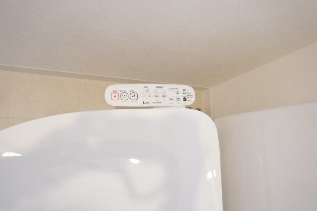 草加市中根3丁目 中古戸建のトイレ