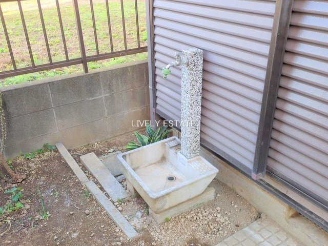 草加市中根3丁目 中古戸建のその他|立水栓