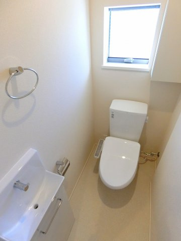 サン・アリビオのトイレ