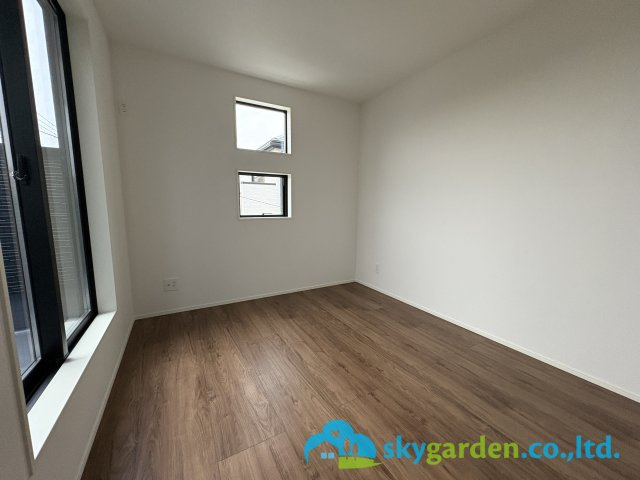 藤沢市亀井野12期　新築戸建　全3棟3号棟の洋室|明るい洋室です