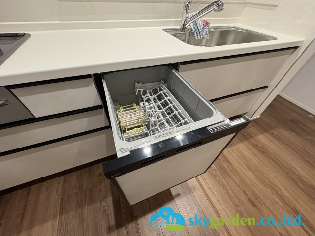 藤沢市亀井野12期　新築戸建　全3棟3号棟のキッチン|食洗機付いてます