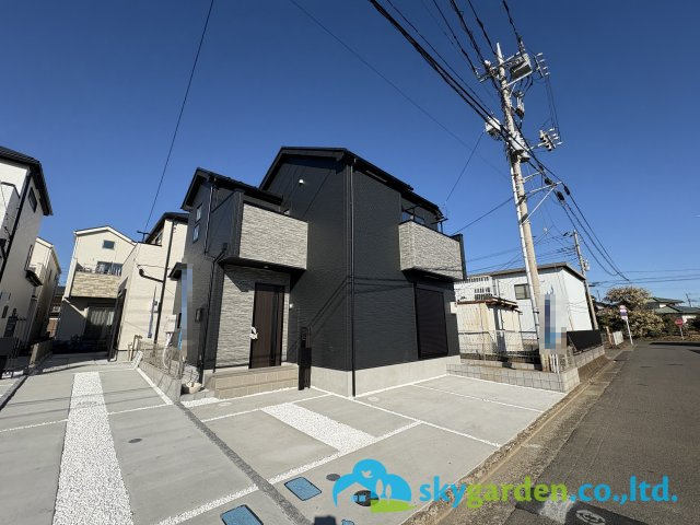 藤沢市亀井野12期　新築戸建　全3棟3号棟の前面道路含む現地写真|前面道路含む現地写真です