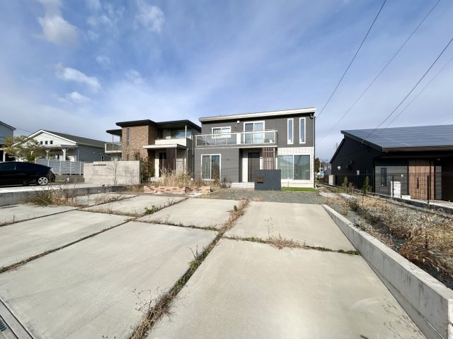 【中古戸建】北群馬郡吉岡町大字上野田の外観|■外観｜閑静な住宅街で始める新しい暮らし♪開放的な毎日をあなたへ(^^♪