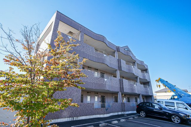 ＷＩＮＧ　ＨＯＵＳＥ