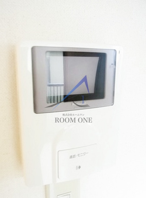 トレス長崎のセキュリティ|モニター付きインターホンです。