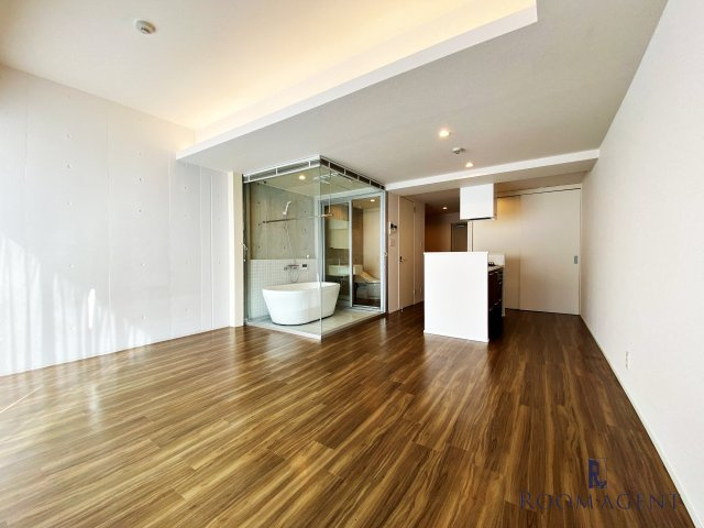 コレクション名駅IIIの内装